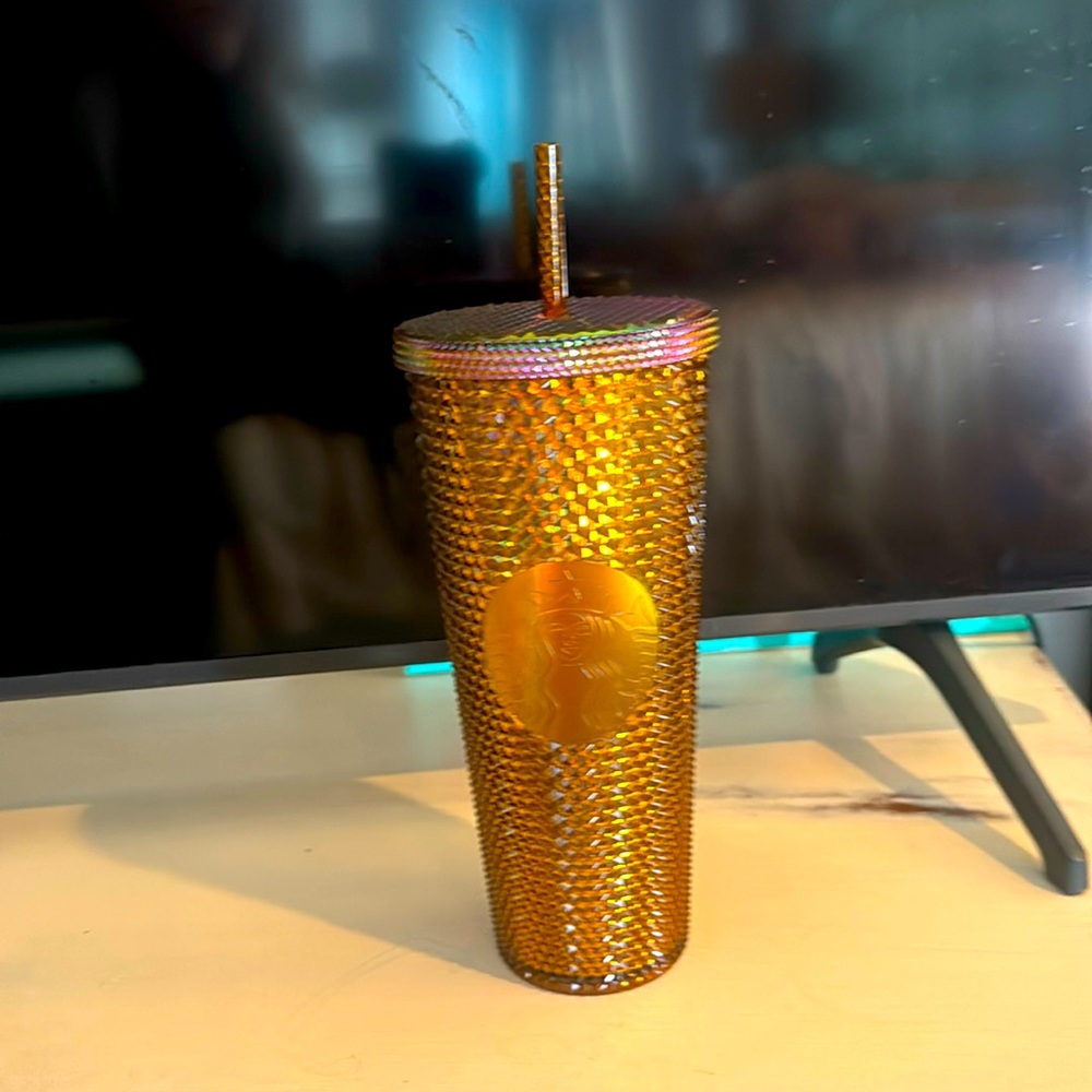 Starbucks 50th anniversary 240z gold iridescent tumbler water bottle & straw NWT